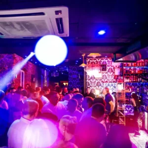 bolabana-pub-en-oviedo-12