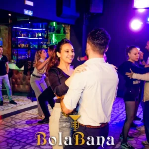 bolabana-pub-en-oviedo-8